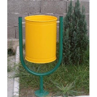Външно кошче на стойка 35л